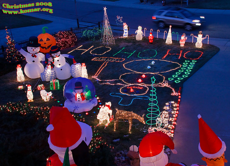 Illustration for article titled 20,000-Light Remote-Controlled Crazy Xmas Lights Now Online
